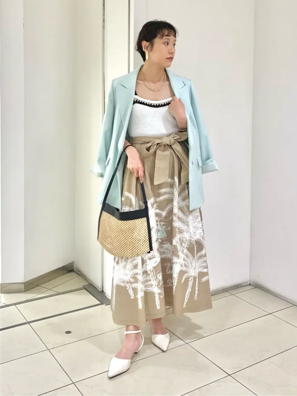 GRACE CONTINENTAL haruka iwasaki コーディネート画像