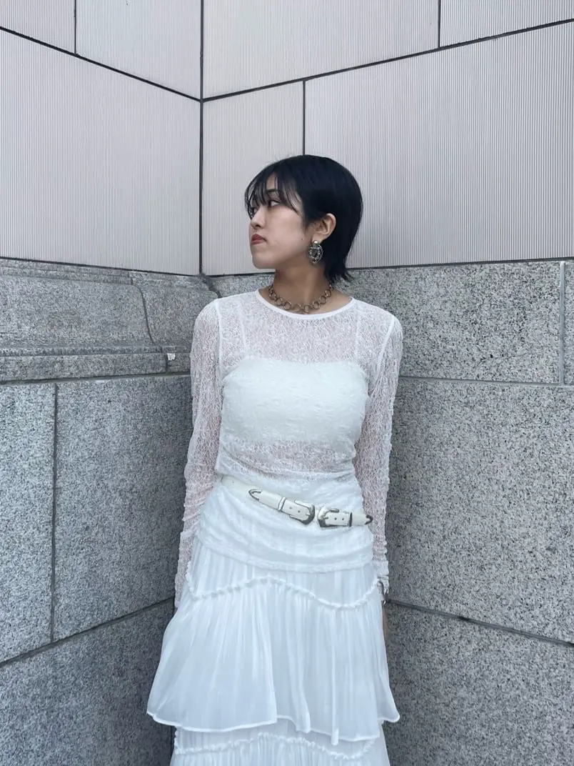 GRACE CONTINENTAL yoshi コーディネート画像