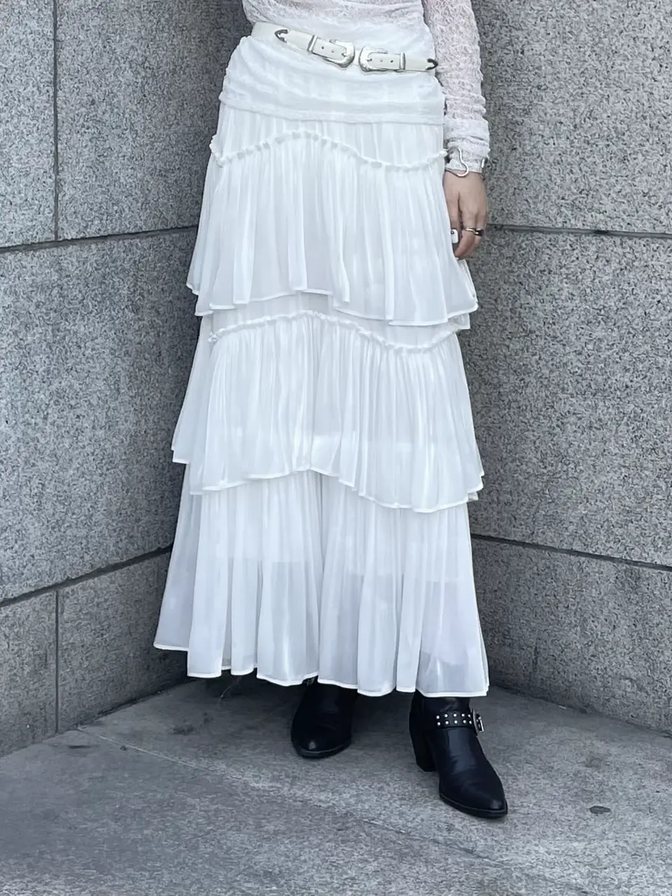 GRACE CONTINENTAL yoshi コーディネート画像