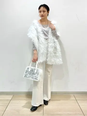 GRACE CONTINENTAL haruka iwasaki コーディネート画像