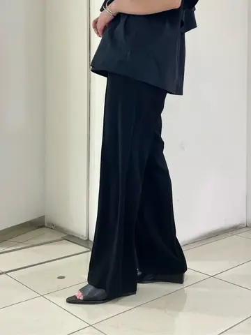 GRACE CONTINENTAL yoshi コーディネート画像