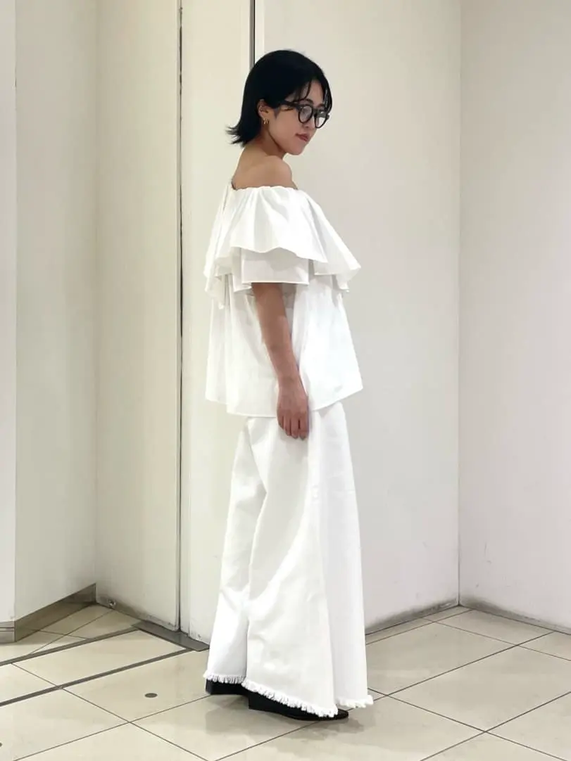 GRACE CONTINENTAL yoshi コーディネート画像