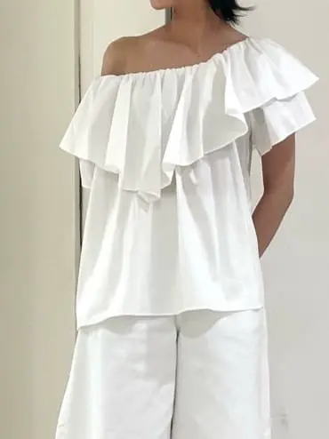 GRACE CONTINENTAL yoshi コーディネート画像