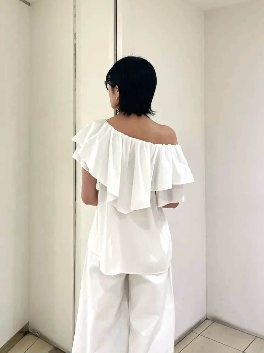 GRACE CONTINENTAL yoshi コーディネート画像