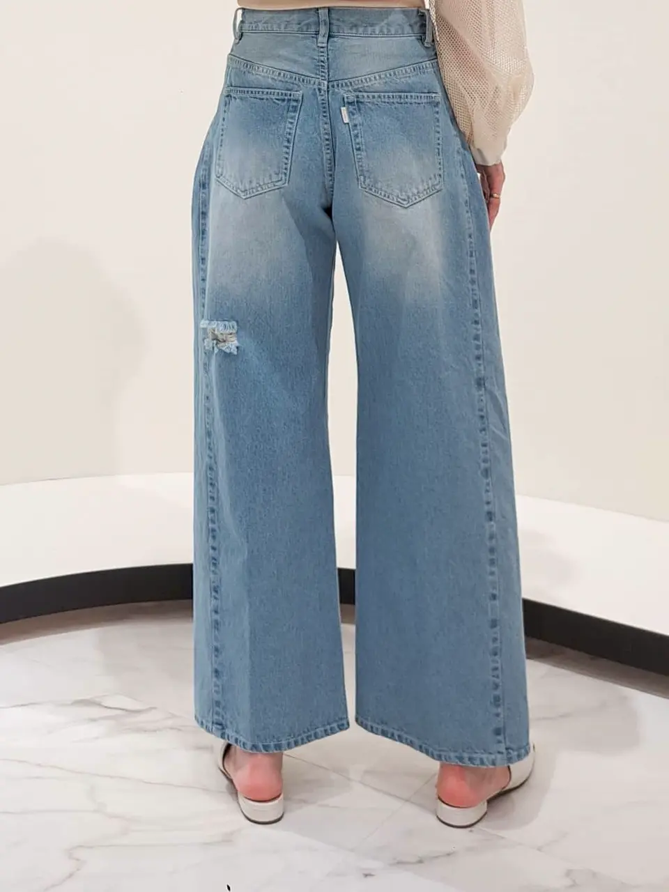 GRACE CONTINENTAL 今野　志保 コーディネート画像