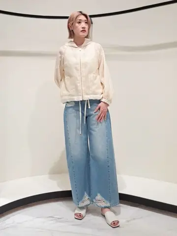 GRACE CONTINENTAL 今野　志保 コーディネート画像