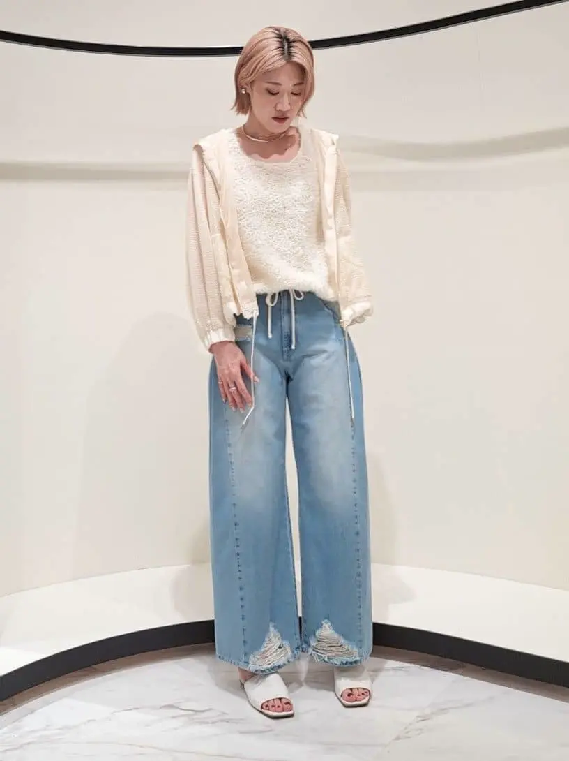 GRACE CONTINENTAL 今野　志保 コーディネート画像