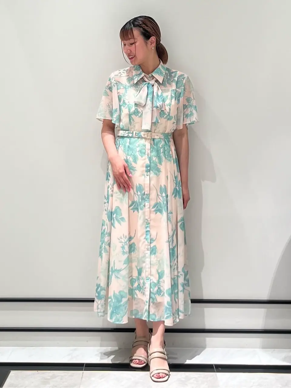 GRACE CONTINENTAL CHISAKO.S コーディネート画像