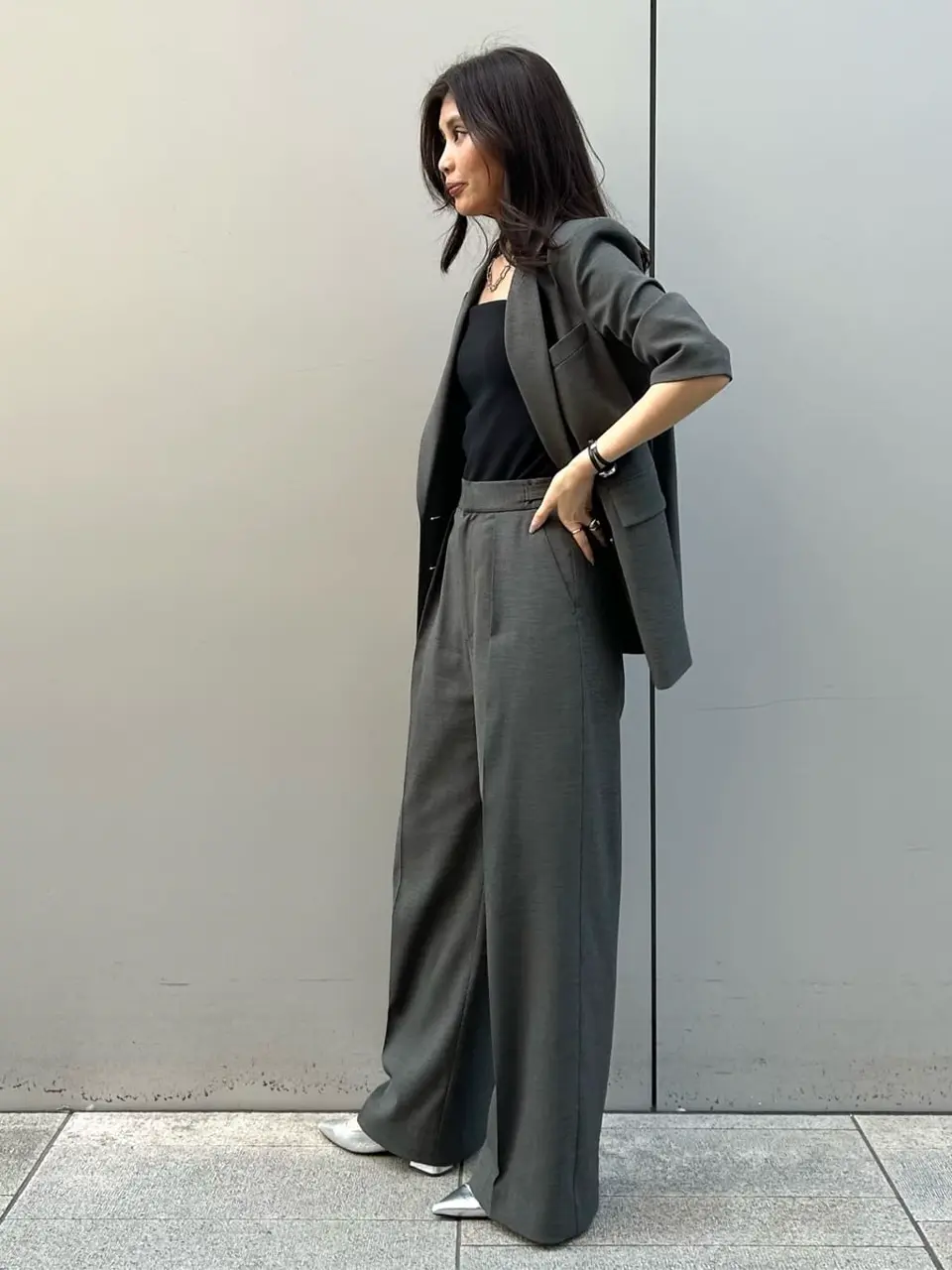 GRACE CONTINENTAL 志田　悠 コーディネート画像