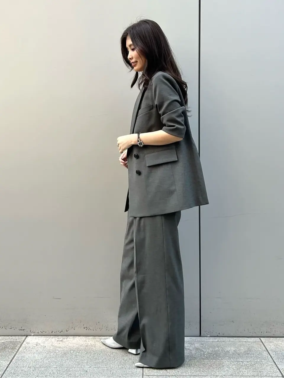 GRACE CONTINENTAL 志田　悠 コーディネート画像