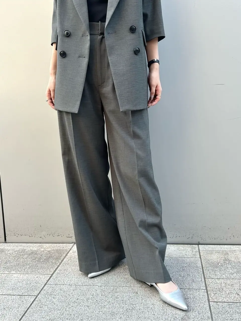 GRACE CONTINENTAL 志田　悠 コーディネート画像