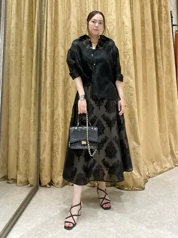 GRACE CONTINENTAL 泉　敦子 コーディネート画像