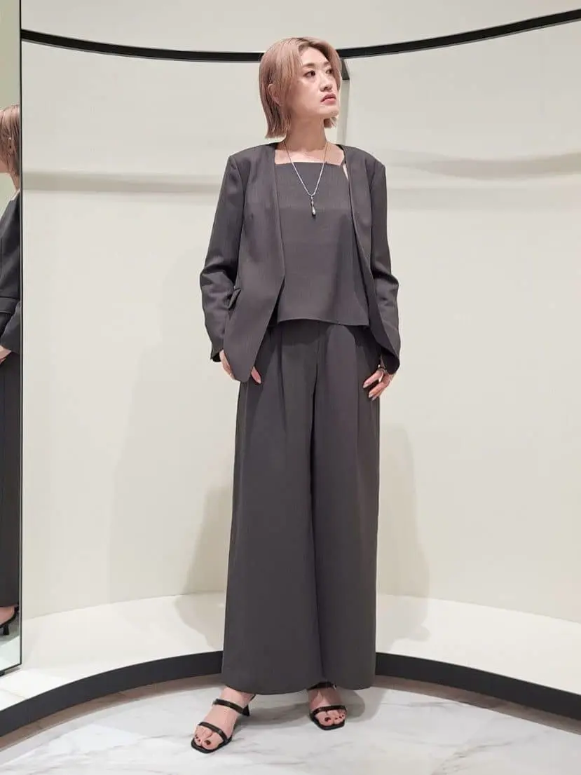 GRACE CONTINENTAL 今野　志保 コーディネート画像