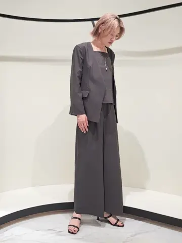 GRACE CONTINENTAL 今野　志保 コーディネート画像