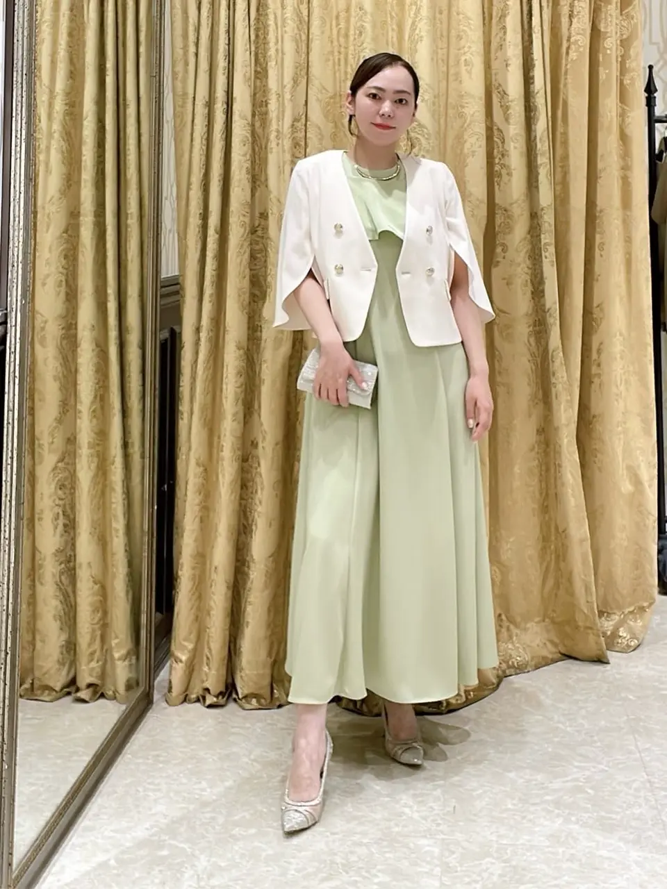 GRACE CONTINENTAL 泉　敦子 コーディネート画像