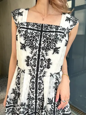 GRACE CONTINENTAL FUKUSHIMA YURIE コーディネート画像