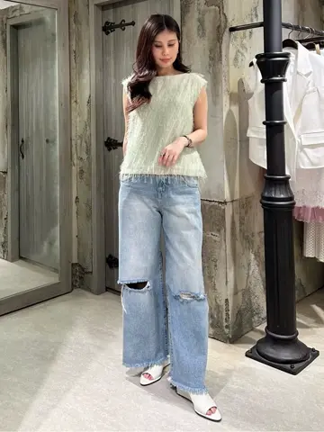 GRACE CONTINENTAL 志田　悠 コーディネート画像