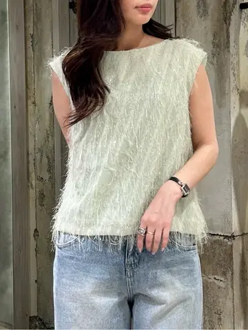 GRACE CONTINENTAL 志田　悠 コーディネート画像