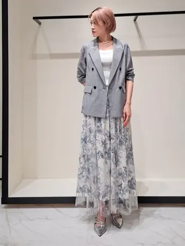 GRACE CONTINENTAL 今野　志保 コーディネート画像