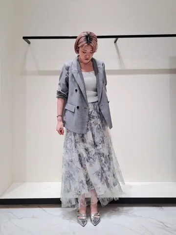 GRACE CONTINENTAL 今野　志保 コーディネート画像