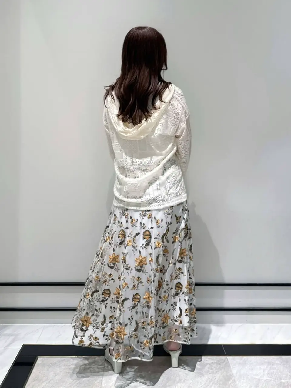 GRACE CONTINENTAL MOMOKO コーディネート画像