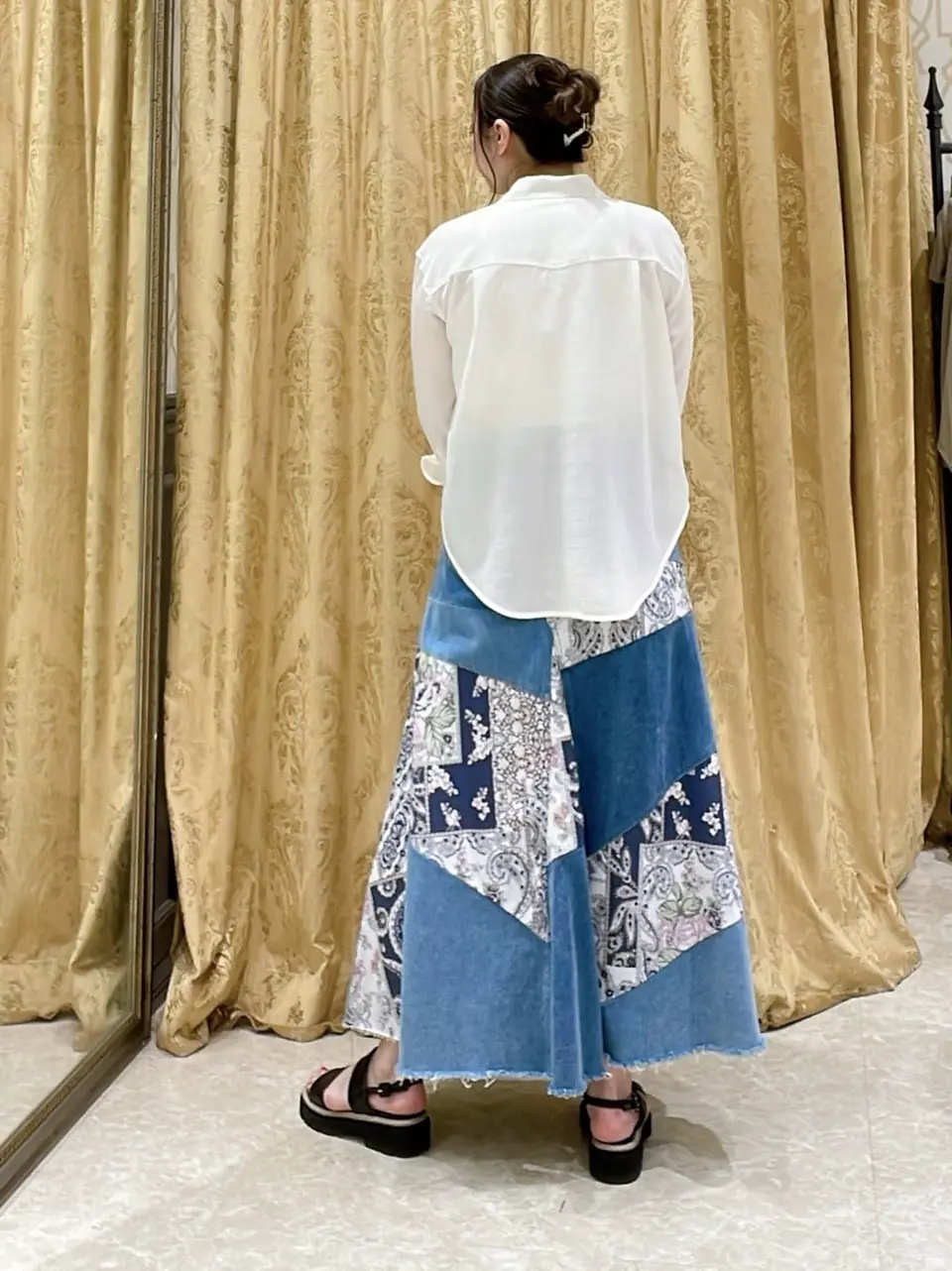 GRACE CONTINENTAL 泉　敦子 コーディネート画像