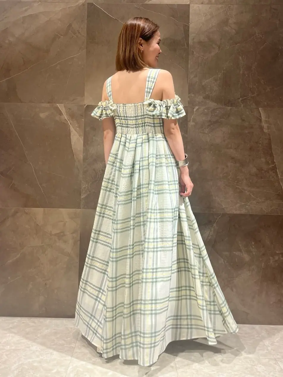 GRACE CONTINENTAL 穐山　香織 コーディネート画像