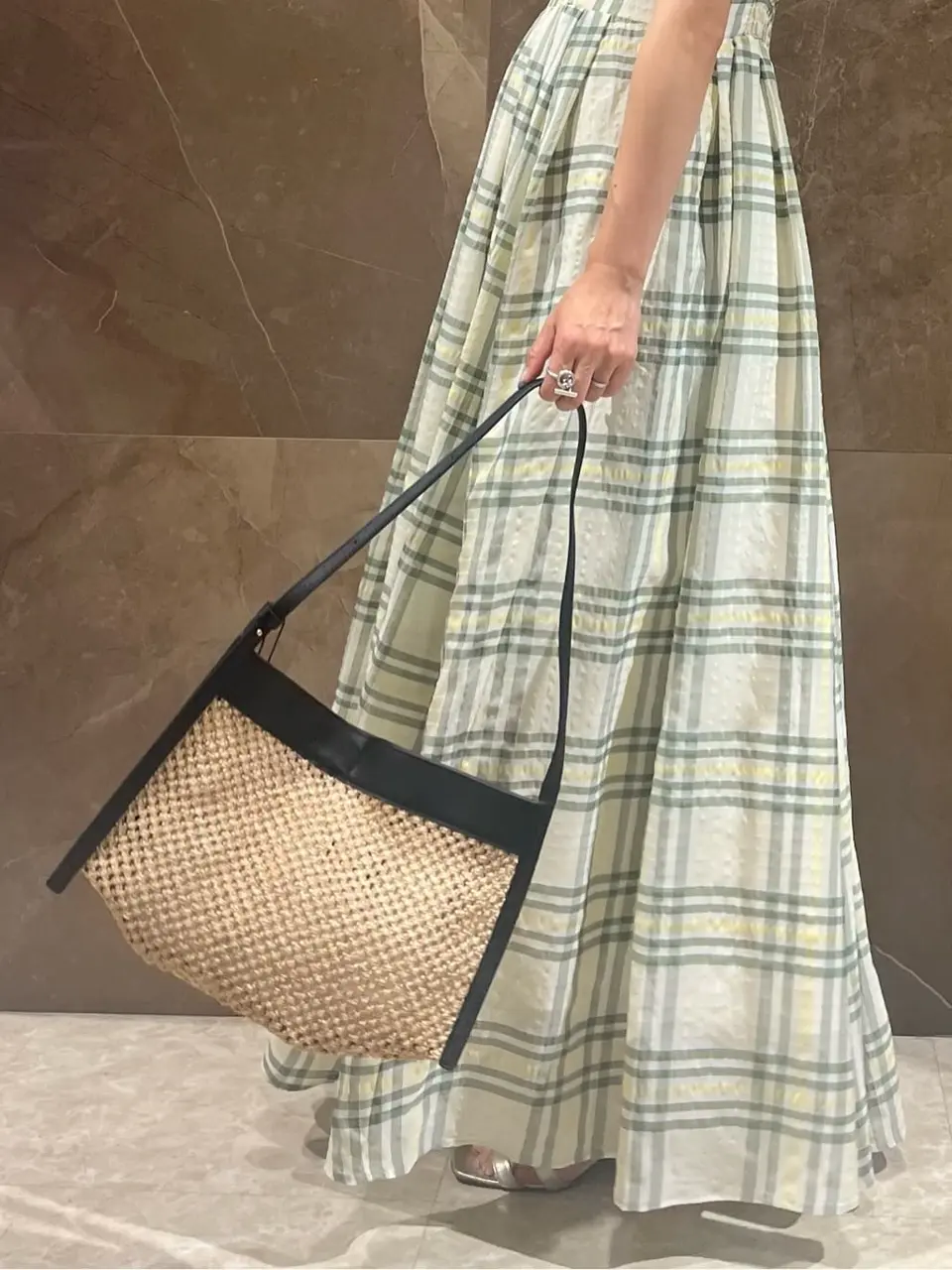 GRACE CONTINENTAL 穐山　香織 コーディネート画像