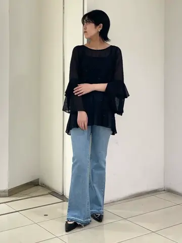 GRACE CONTINENTAL yoshi コーディネート画像