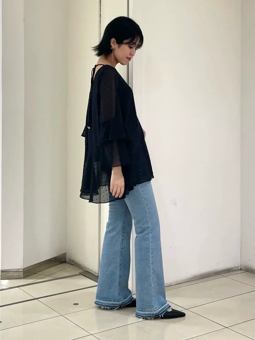 GRACE CONTINENTAL yoshi コーディネート画像