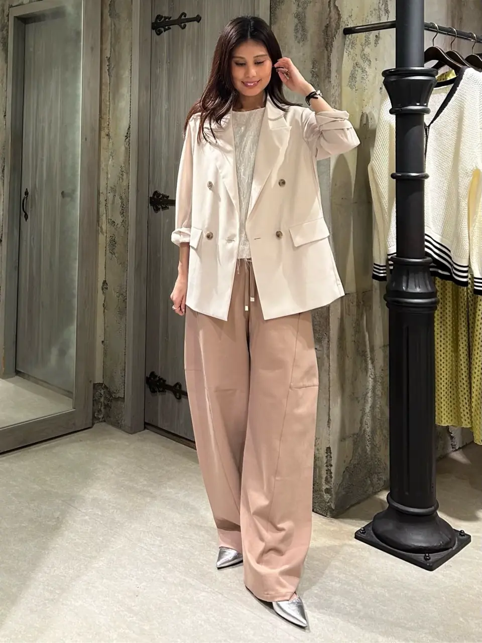 GRACE CONTINENTAL 志田　悠 コーディネート画像