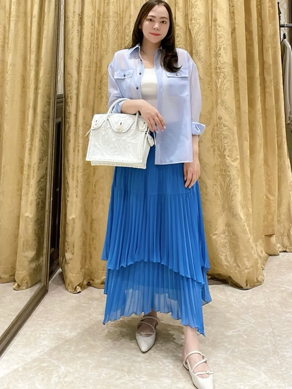  泉　敦子 コーディネート画像