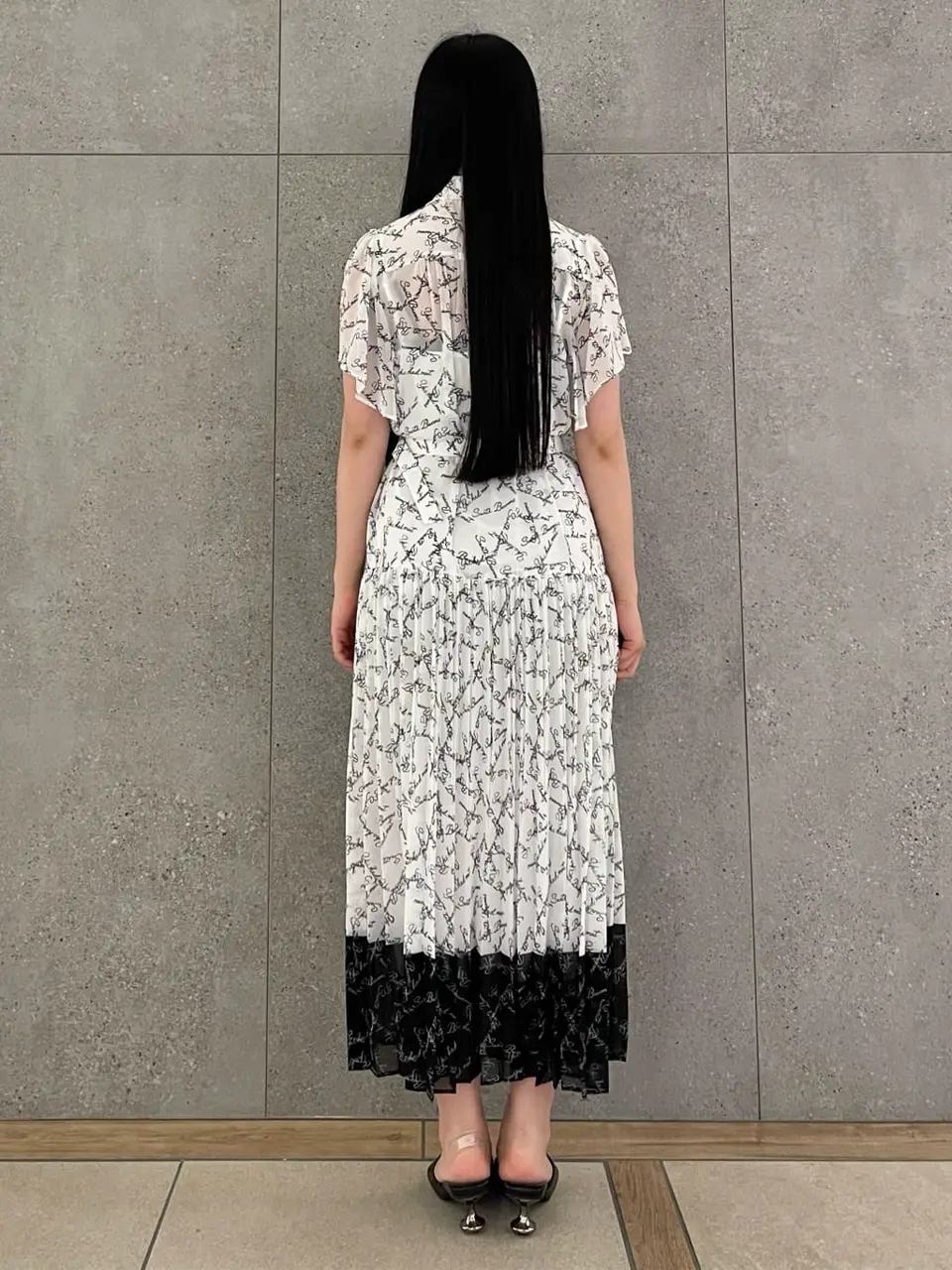 GRACE CONTINENTAL 清水　杏梨 コーディネート画像