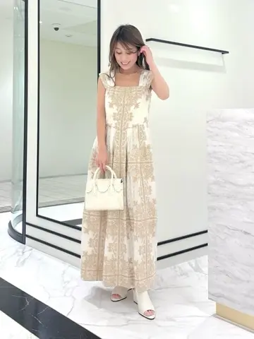 GRACE CONTINENTAL yukimi yonee コーディネート画像