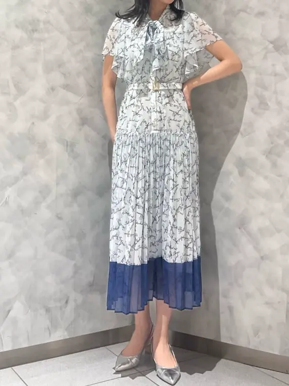 GRACE CONTINENTAL OZAWA コーディネート画像