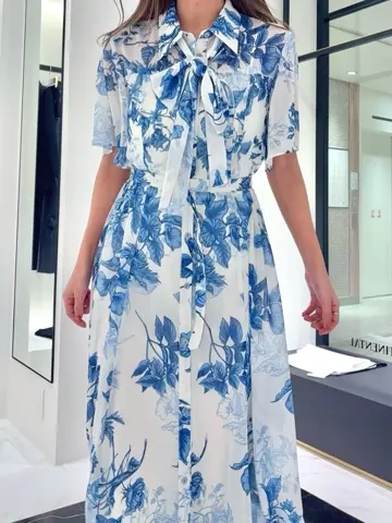 GRACE CONTINENTAL yukimi yonee コーディネート画像