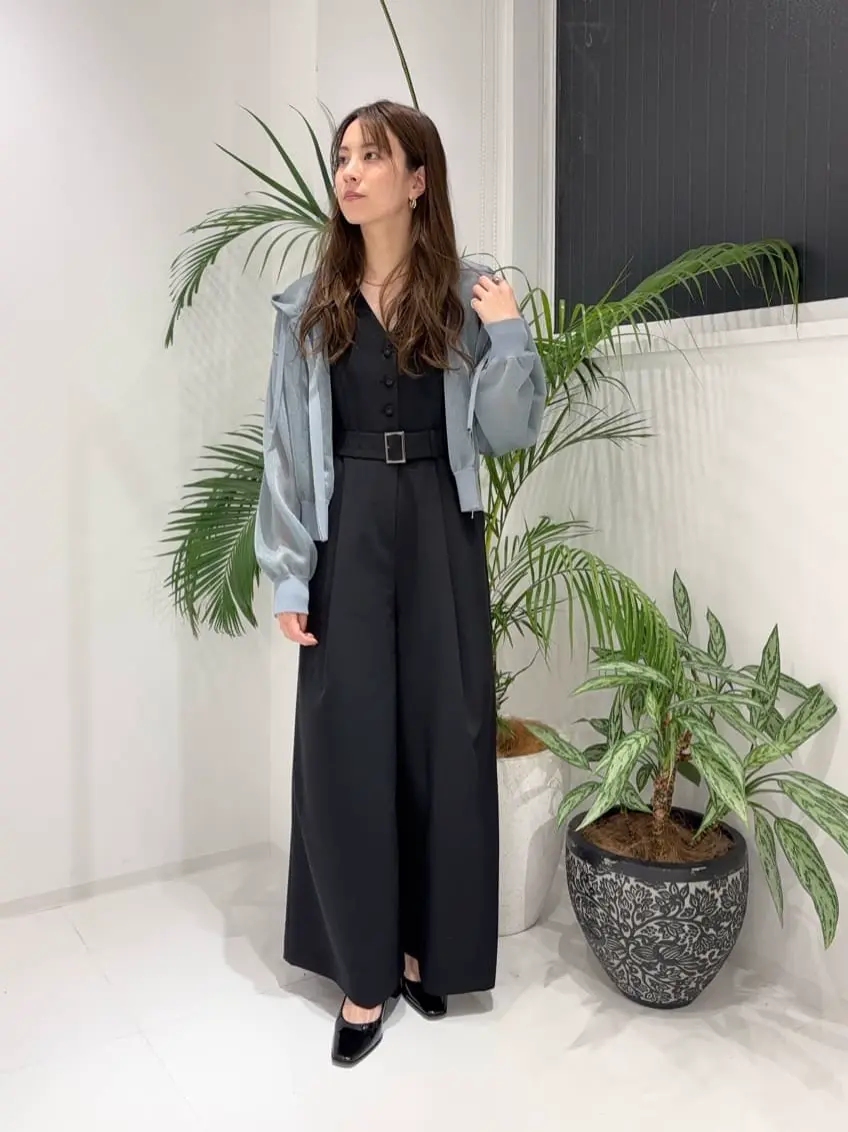 GRACE CONTINENTAL Hikaru Okada コーディネート画像