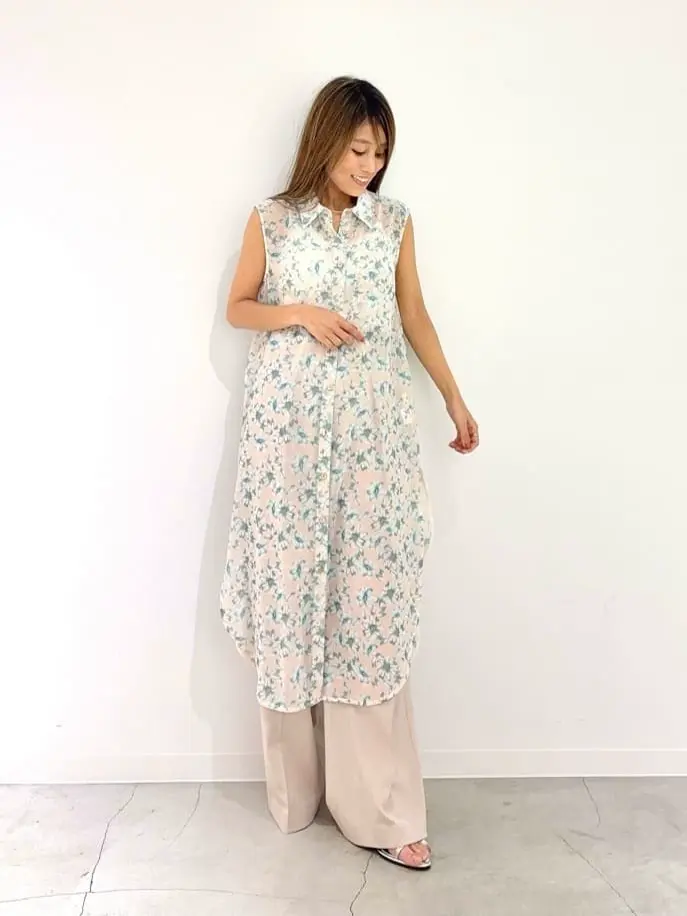 GRACE CONTINENTAL yukimi yonee コーディネート画像