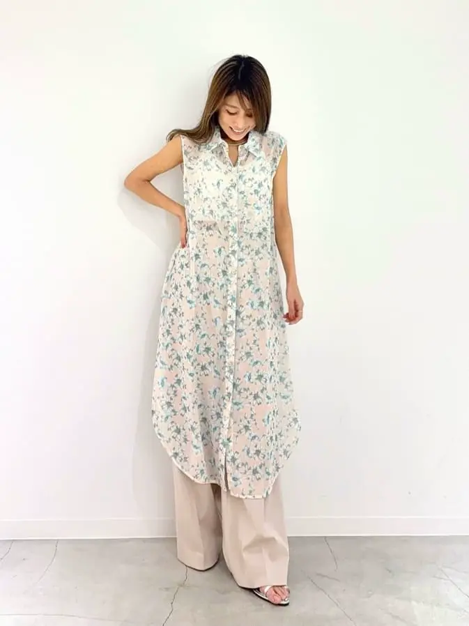 GRACE CONTINENTAL yukimi yonee コーディネート画像