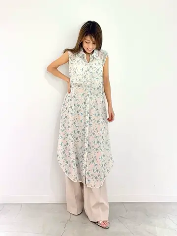 GRACE CONTINENTAL yukimi yonee コーディネート画像