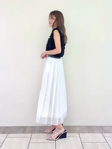 GRACE CONTINENTAL yukimi yonee コーディネート画像