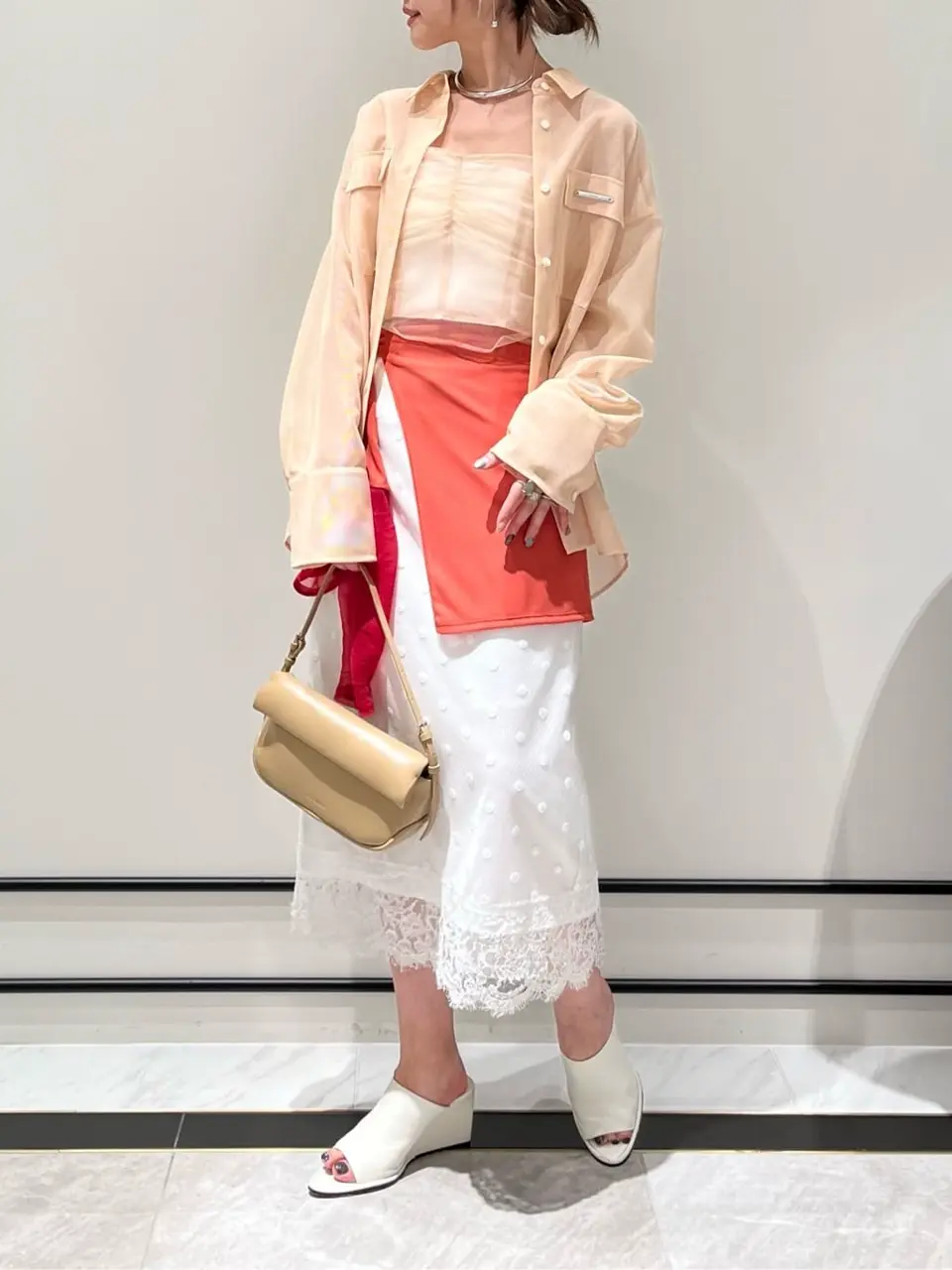 GRACE CONTINENTAL A.Kameyama コーディネート画像