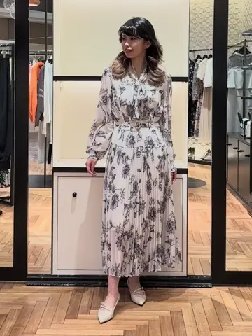 GRACE CONTINENTAL FUKUSHIMA YURIE コーディネート画像