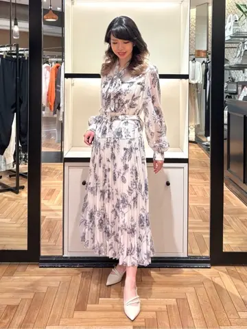 GRACE CONTINENTAL FUKUSHIMA YURIE コーディネート画像