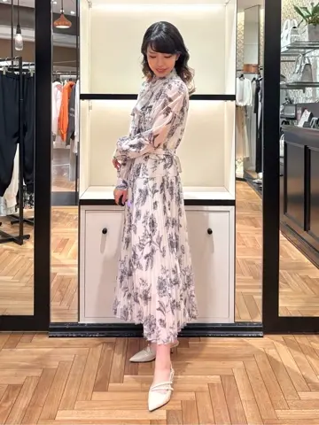 GRACE CONTINENTAL FUKUSHIMA YURIE コーディネート画像