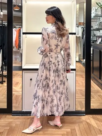 GRACE CONTINENTAL FUKUSHIMA YURIE コーディネート画像