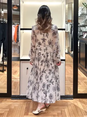 GRACE CONTINENTAL FUKUSHIMA YURIE コーディネート画像