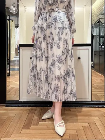 GRACE CONTINENTAL FUKUSHIMA YURIE コーディネート画像