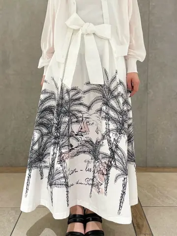 GRACE CONTINENTAL 清水　杏梨 コーディネート画像