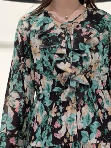 GRACE CONTINENTAL 平野 裕華 コーディネート画像